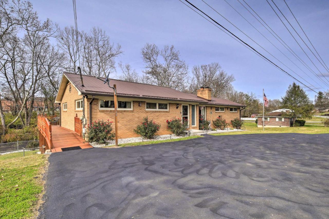 Bristol Retreat With Creek Access 2 Mi To Dtwn Villa Exterior photo